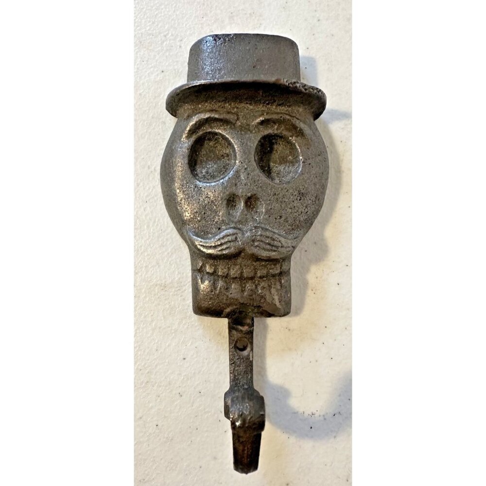 Cast iron skull wall hook mustache hat Mr. Calavera gray sugar skeleton 3D Bali